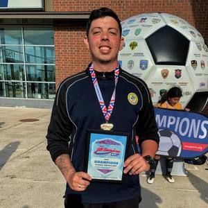 Meet your Posher, Lucas